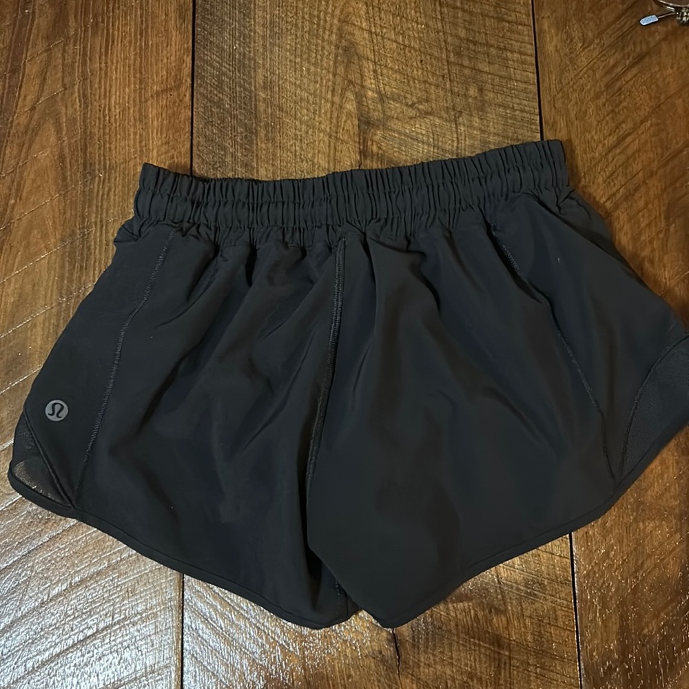 Black Lululemon 2.5” Low Rise Hotty Hot Shorts